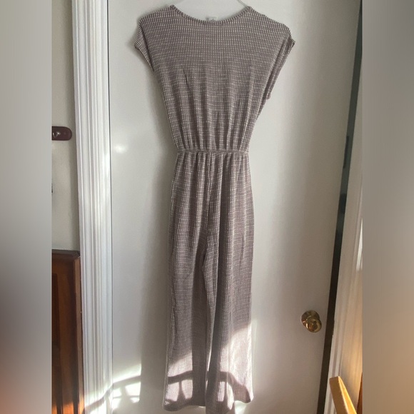 Caution to the Wind Jumpsuit - Picture 4 of 6